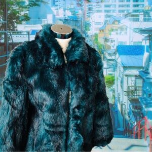 STUNNING TEAL FAUX FUR JACKET